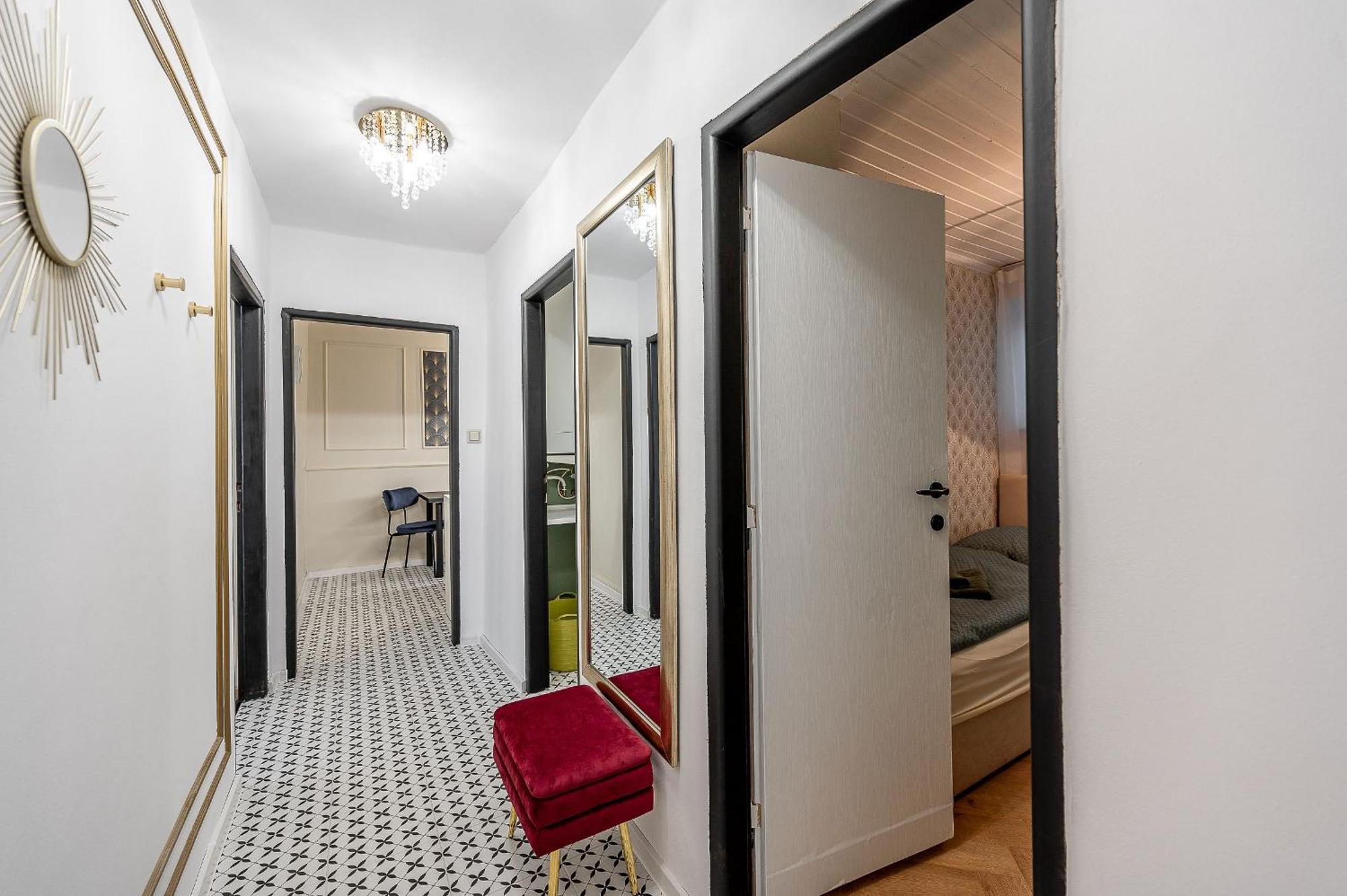 Luxusny Apartman Pri Nemocnici Kosice Luaran gambar