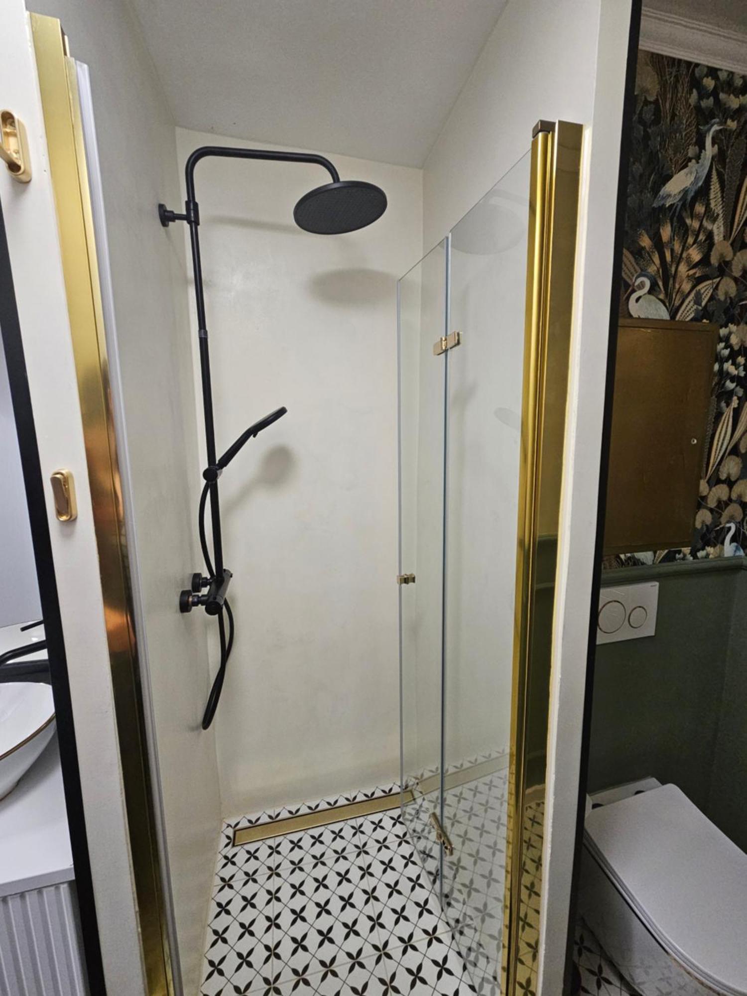 Luxusny Apartman Pri Nemocnici Kosice Luaran gambar